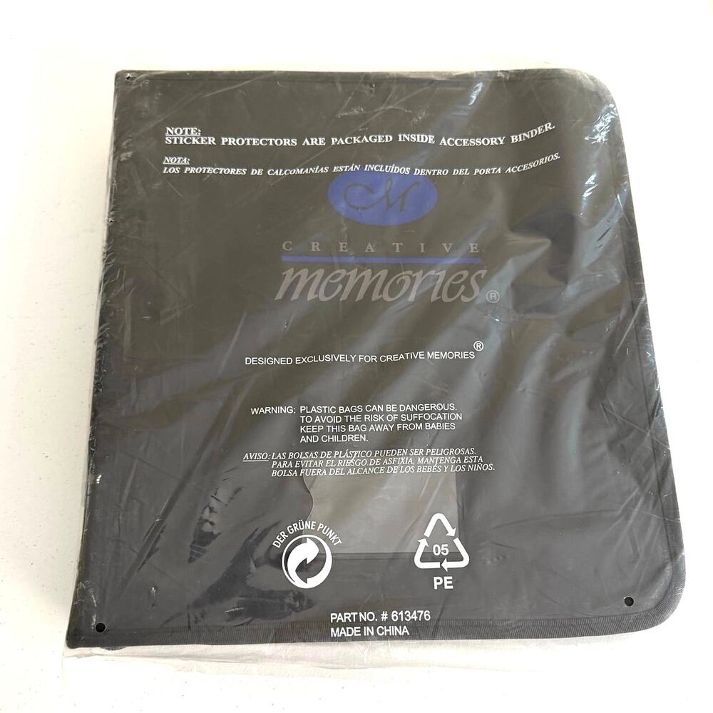 New in sealed package Creative Memories Accessory Binder large 3 protectors - Picture 5 of 5